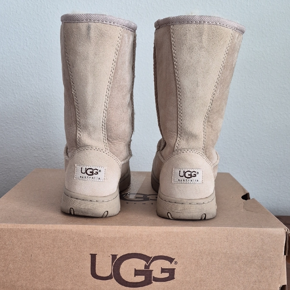UGG Tan Sheepskin Lined Boots - Picture 2 of 9